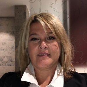 Meet your Posher, Lisa